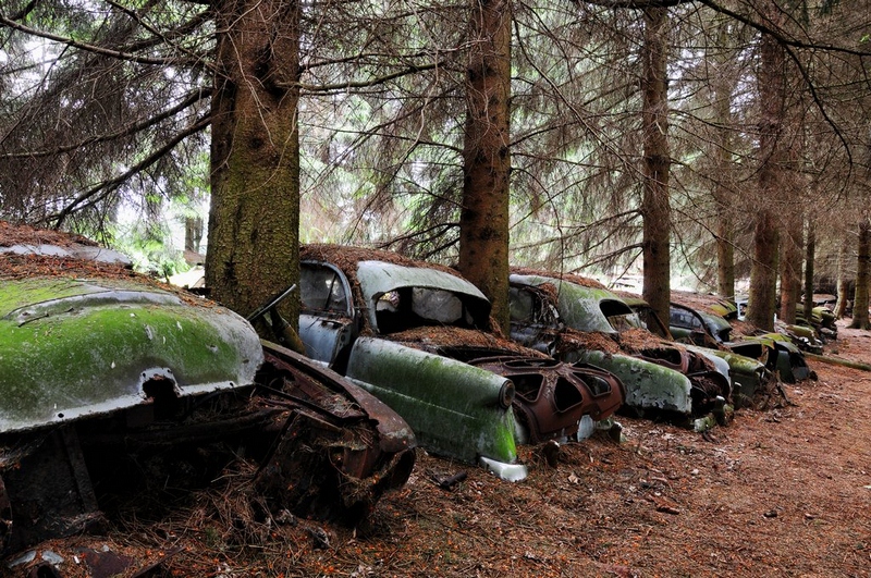 771 - AUTOKERKHOF - JASPERS MONIQUE - belgium.jpg